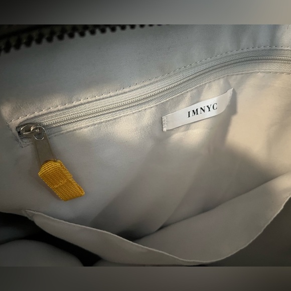 Issac Mizrahi IMNYC Bag / Lots of Pockets / Synthetic / Weekend / Baby Bag - Picture 6 of 10